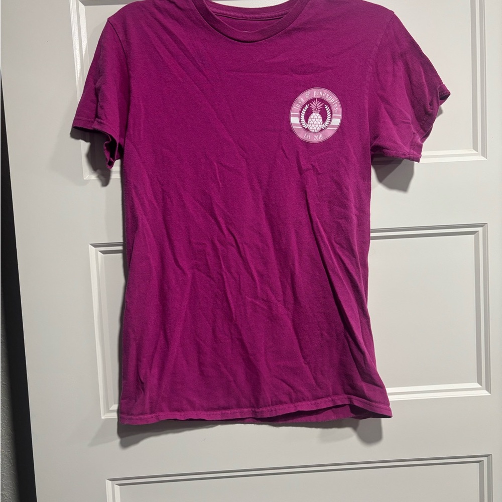 Love & Pineapple Women’s Graphic Shirts Set of 2 Size Small